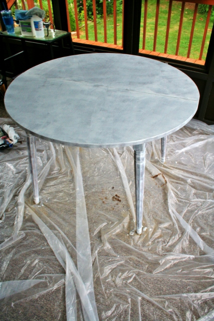 How To Add Metallic Gold Accents to Painted Furniture - Petticoat Junktion