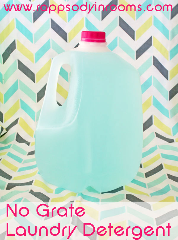 How to Make No Grate Homemade Laundry Detergent | www.rappsodyinrooms.com #cleaning #homemade #laundrydetergent