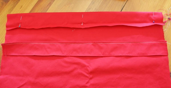 How to Make Envelope Pillow Covers | www.rappsodyinrooms.com