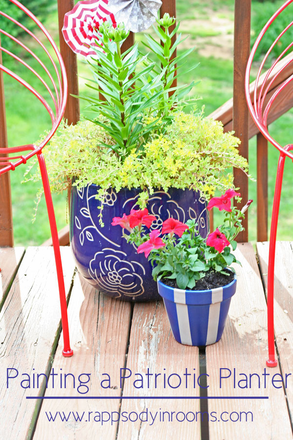 Painting a Patriotic Planter | www.rappsodyinrooms.com  #patriotic #redwhiteandblue #july4th #independenceday