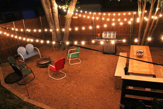 outdoor-string-lights-over-patio
